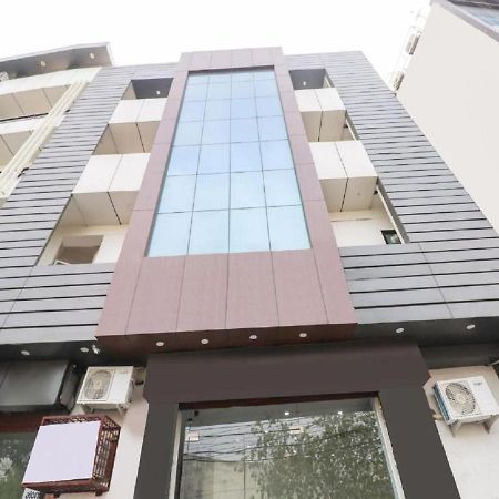 Hotel Red Snapper New Delhi Buitenkant foto