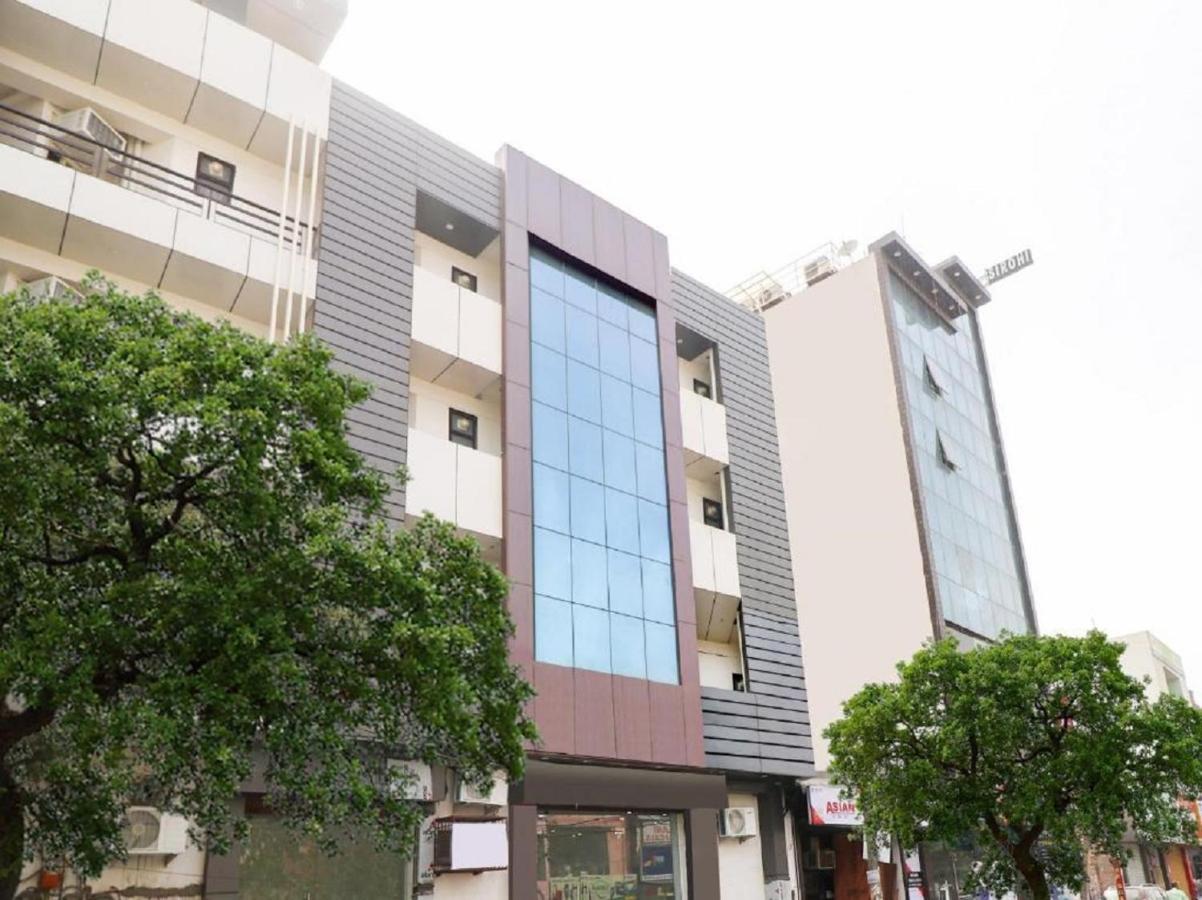 Hotel Red Snapper New Delhi Buitenkant foto